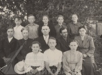 38. Фотография «Выпускники-1955 года». О/Ф 394